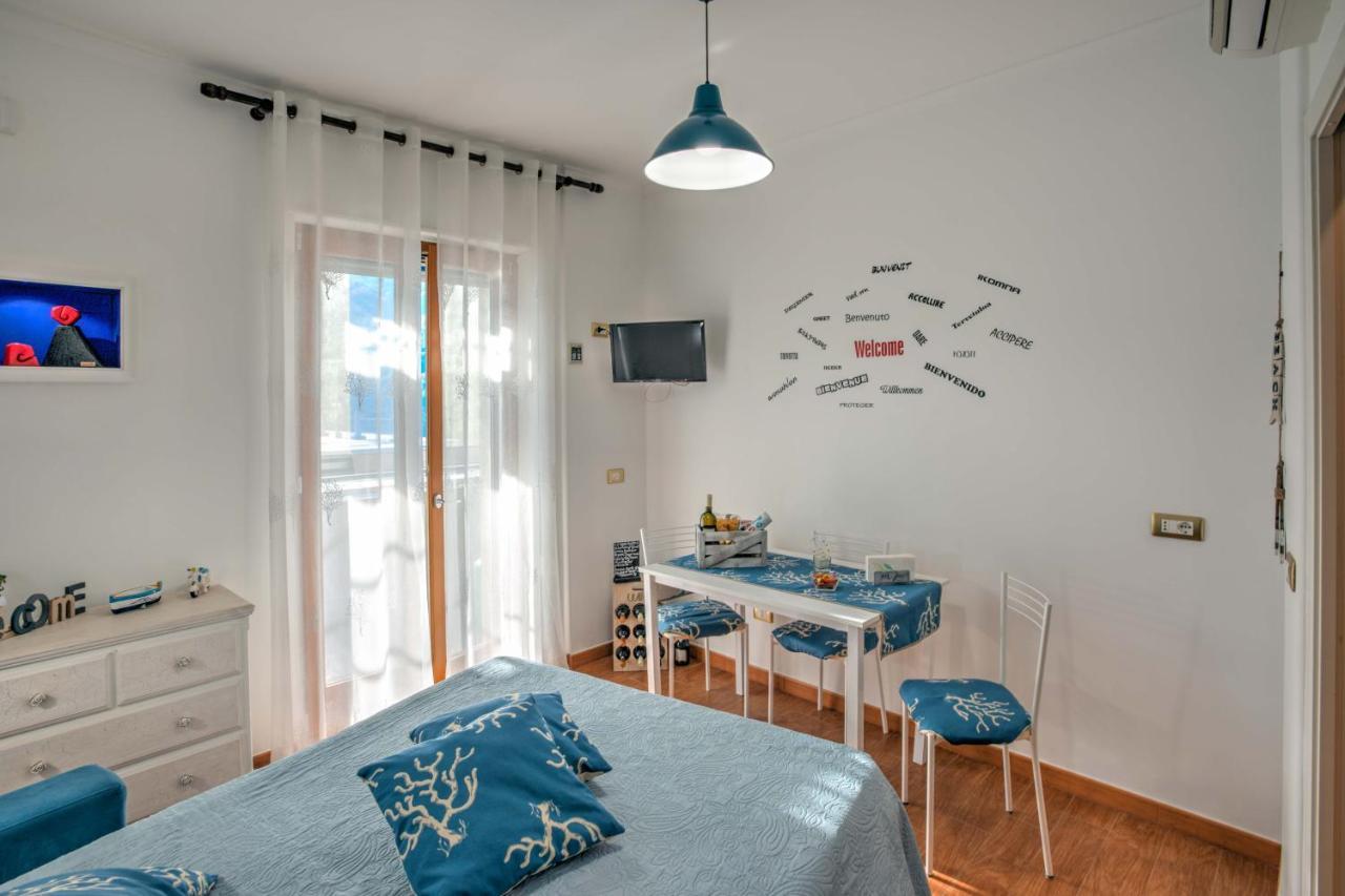Ferienwohnung Casa Di Flo Sorrent Exterior foto